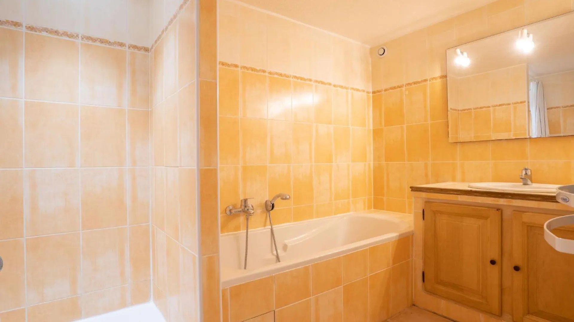Villa La Galandiere By Interhome Saint Aygulf